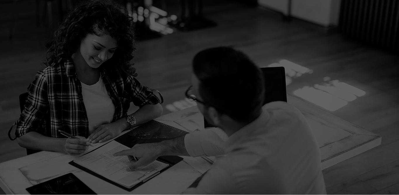 Elaboración y revisión de contratos